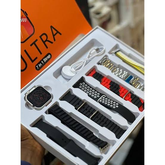 Ultra Smart Watch with 7-in-1 smartwatch Watch straps